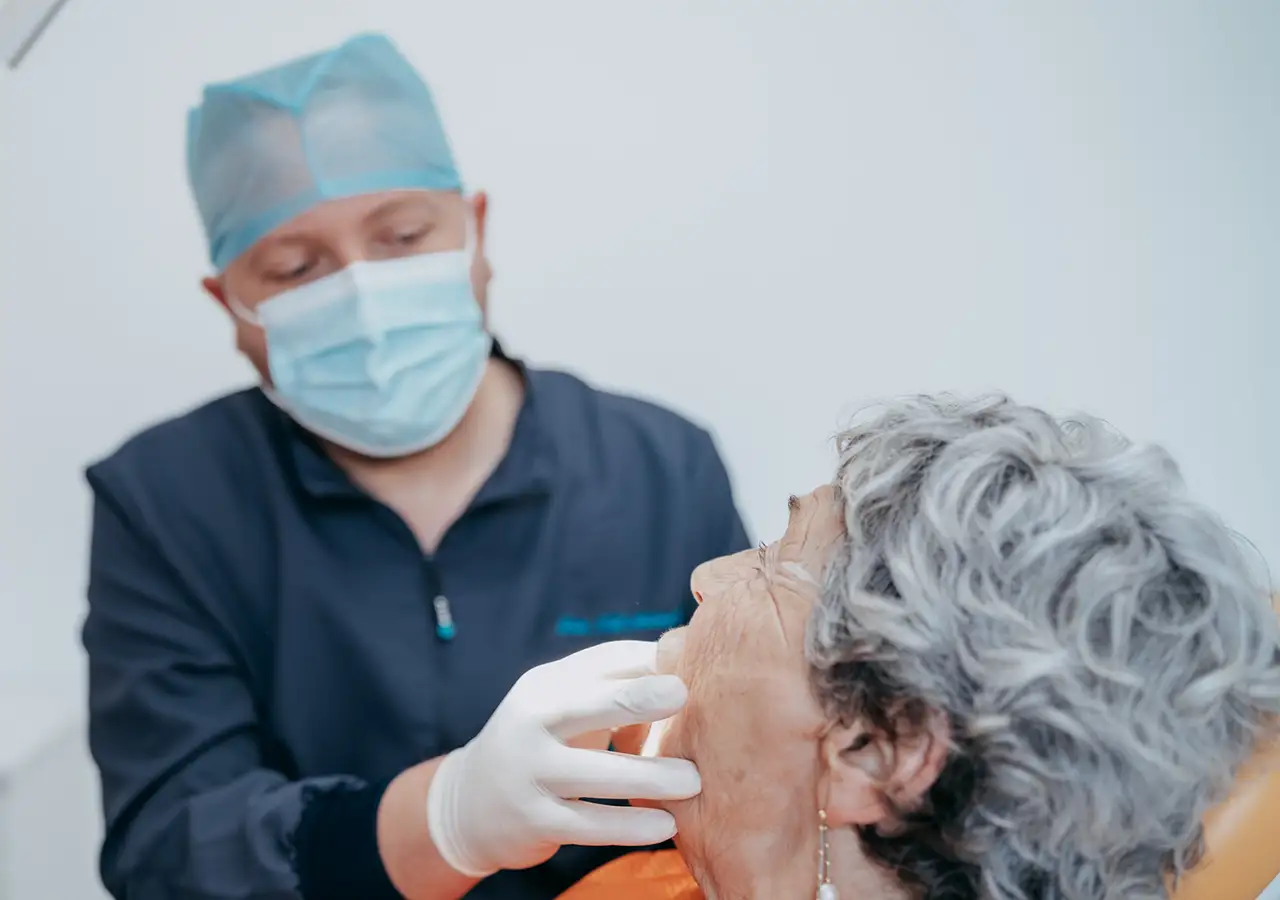Quando scegliere un impianto dentale - Studio Dentistico a Olbia - Rehabilita - Dott.ri Farre e Tilli Quando scegliere un impianto dentale - Studio Dentistico a Olbia - Rehabilita - Dott.ri Farre e Tilli