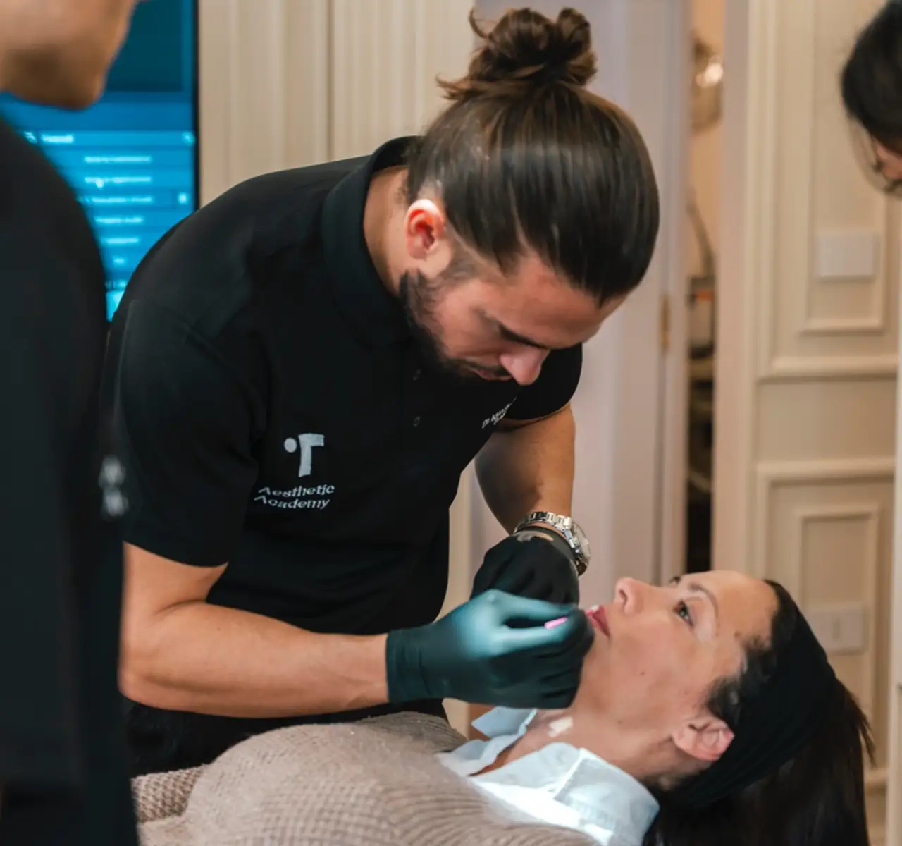 Perché scegliere Rehabilita per la medicina estetica - Studio Dentistico a Olbia - Rehabilita - Dott.ri Farre e Tilli Perché scegliere Rehabilita per la medicina estetica - Studio Dentistico a Olbia - Rehabilita - Dott.ri Farre e Tilli
